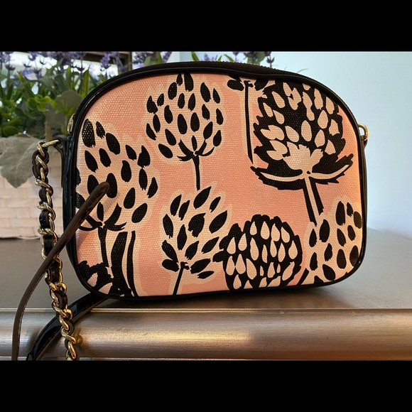 Anne Klein pink and black floral shoulder bag - Picture 3 of 5